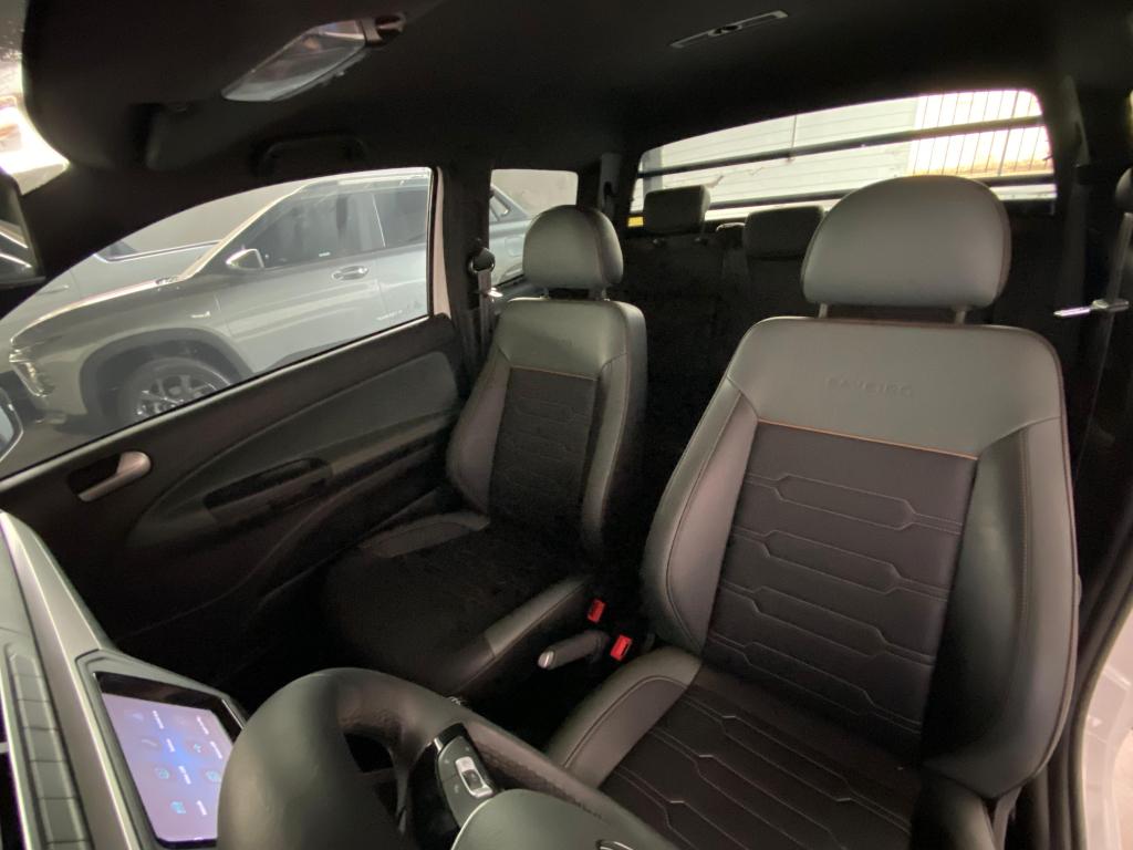 VOLKSWAGEN Saveiro - Foto