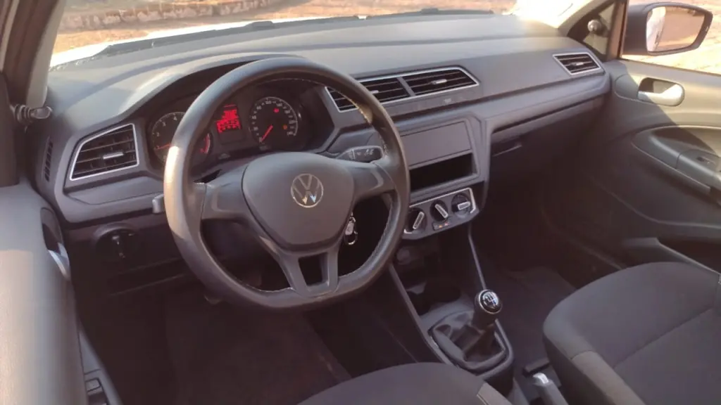 VOLKSWAGEN Saveiro - Foto