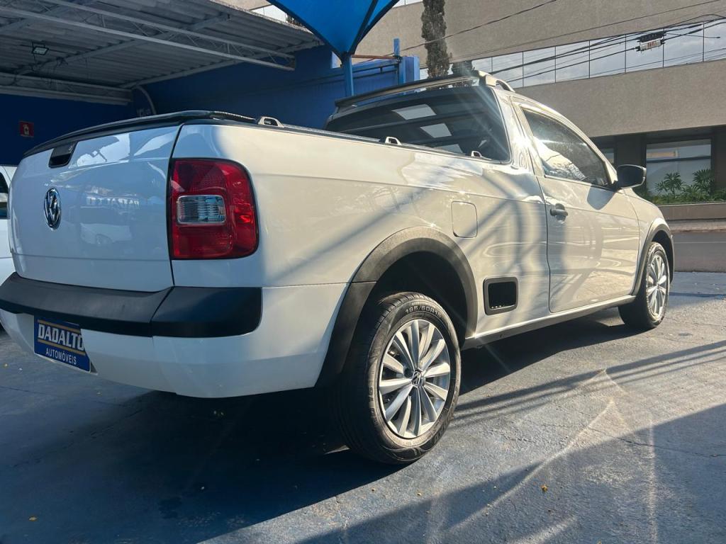 VOLKSWAGEN Saveiro - Foto