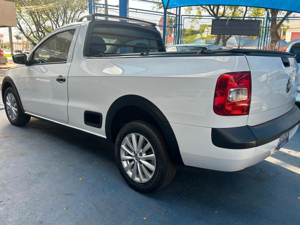 VOLKSWAGEN Saveiro - Foto
