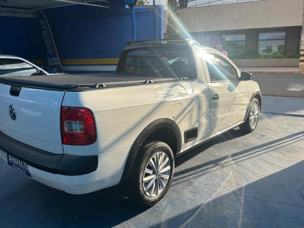 VOLKSWAGEN Saveiro - Foto