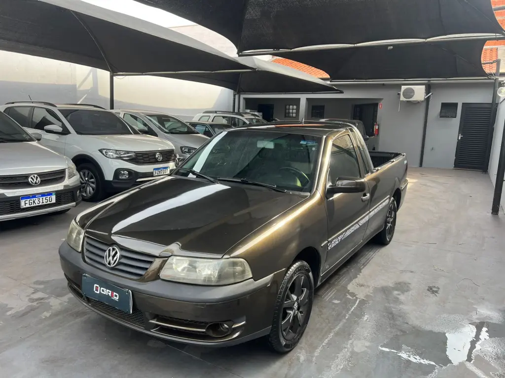 VOLKSWAGEN Saveiro - Foto