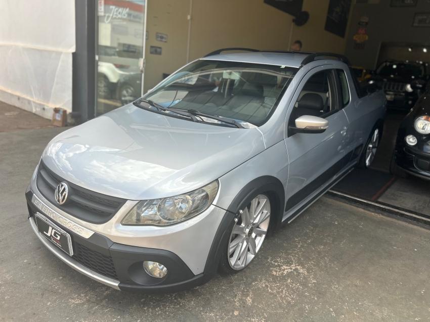 VOLKSWAGEN Saveiro - Foto
