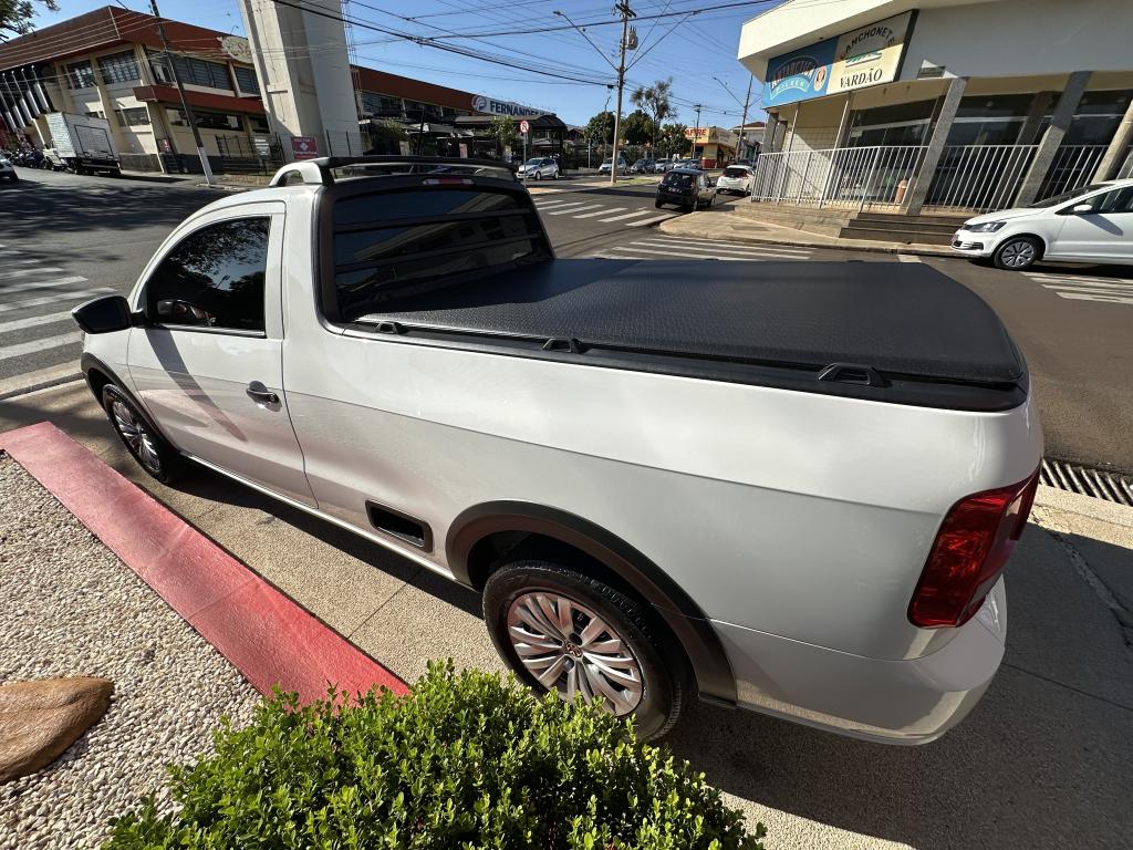 VOLKSWAGEN Saveiro - Foto