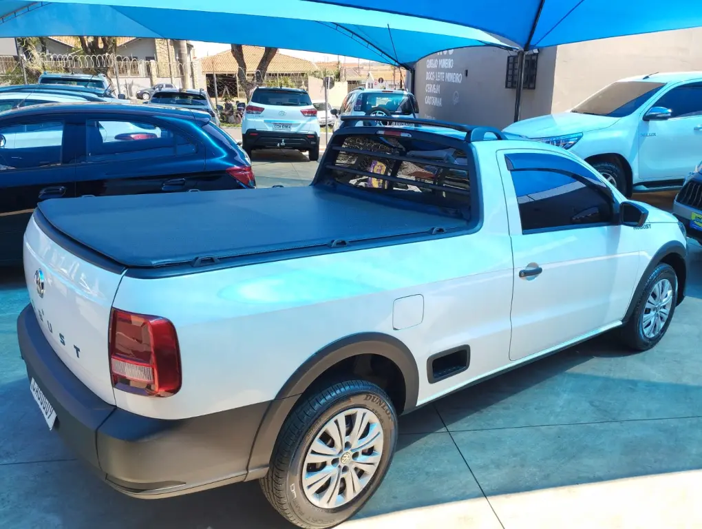 VOLKSWAGEN Saveiro - Foto