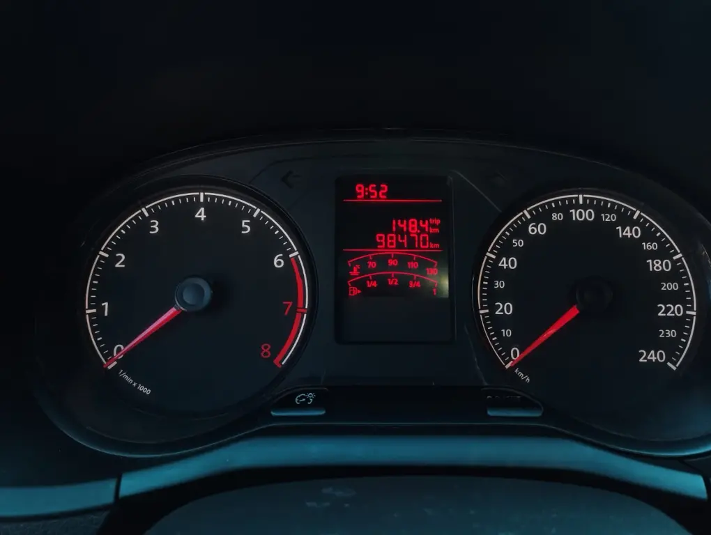 VOLKSWAGEN Saveiro - Foto