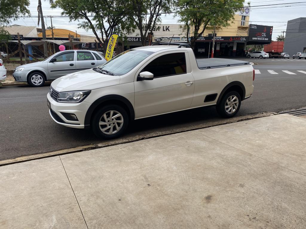 VOLKSWAGEN Saveiro - Foto
