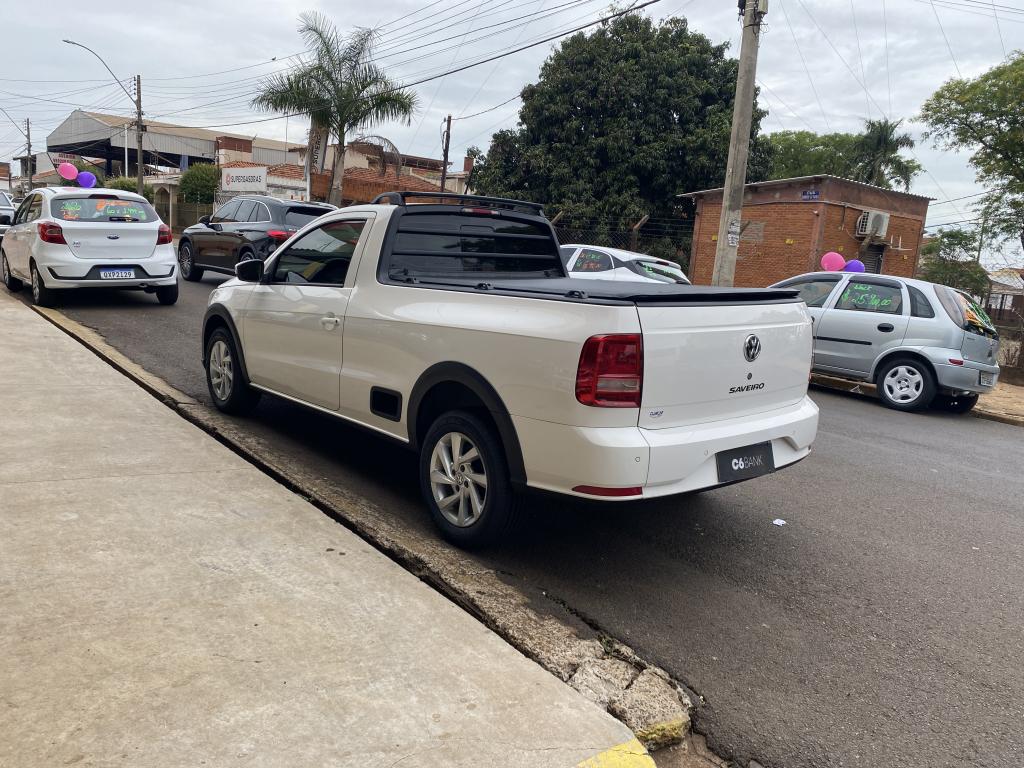 VOLKSWAGEN Saveiro - Foto