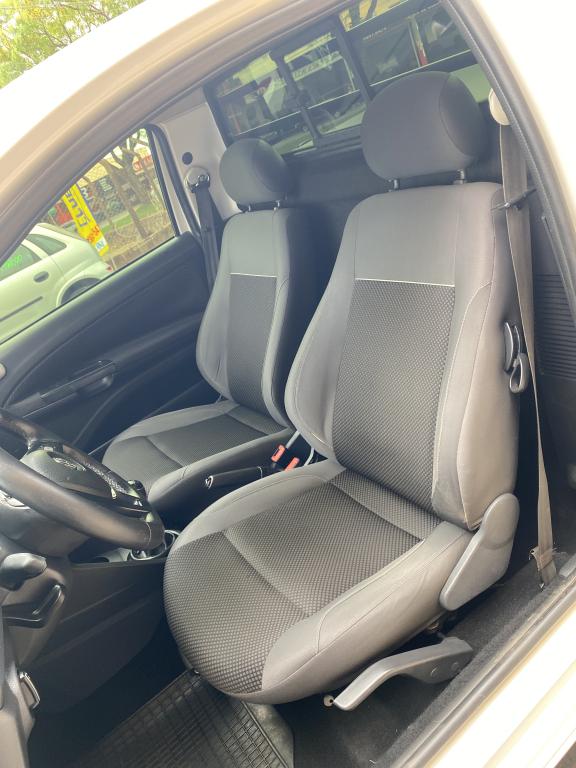 VOLKSWAGEN Saveiro - Foto