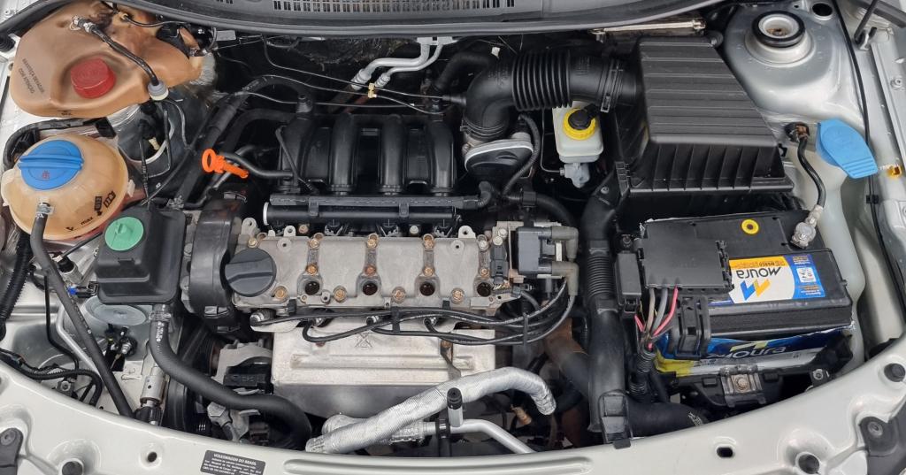 VOLKSWAGEN Saveiro - Foto