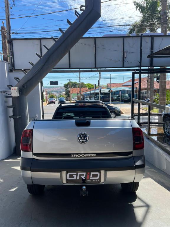 VOLKSWAGEN Saveiro - Foto