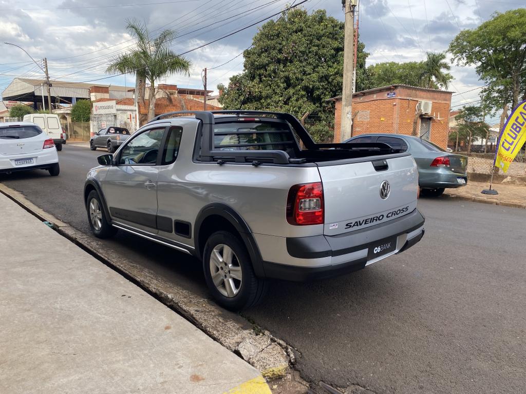 VOLKSWAGEN Saveiro - Foto
