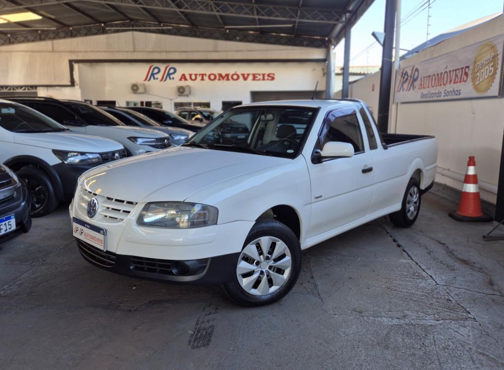 VOLKSWAGEN Saveiro - Foto