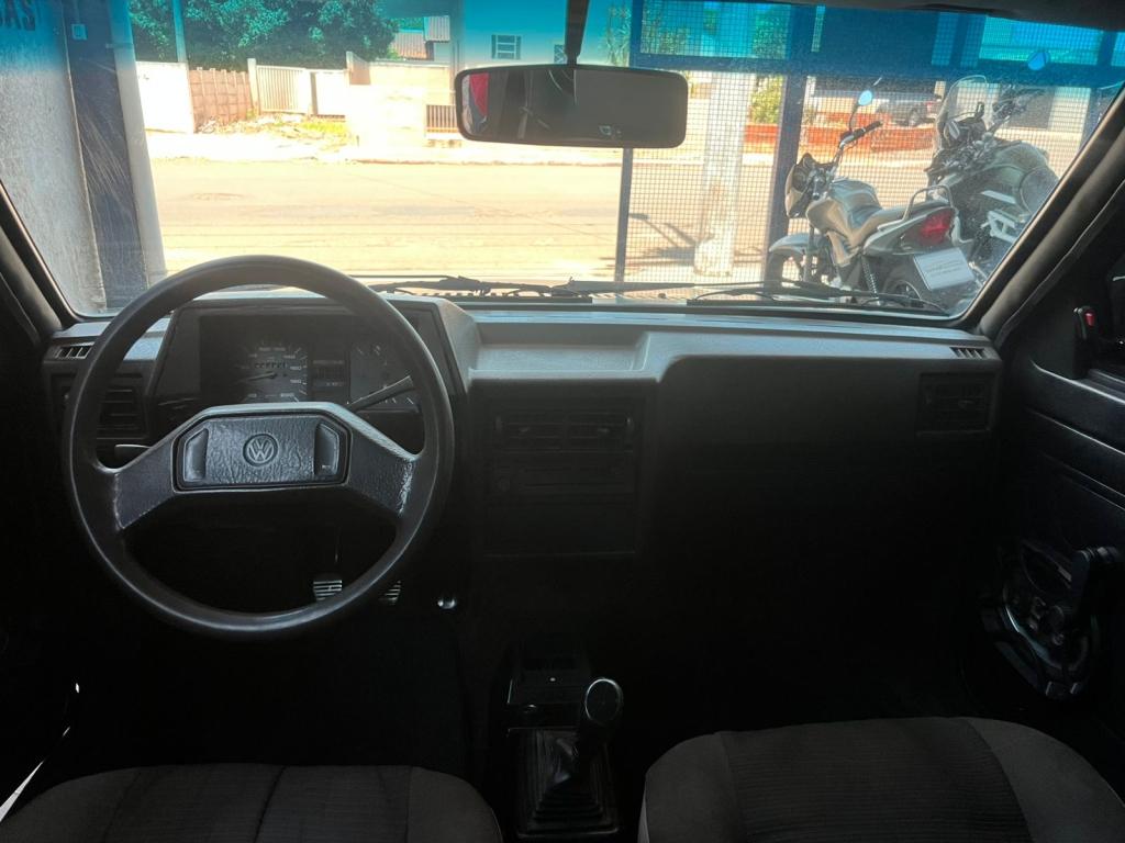 VOLKSWAGEN Saveiro - Foto