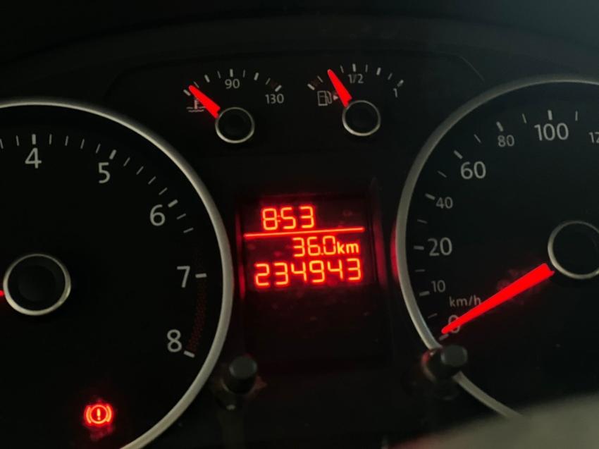 VOLKSWAGEN Saveiro - Foto