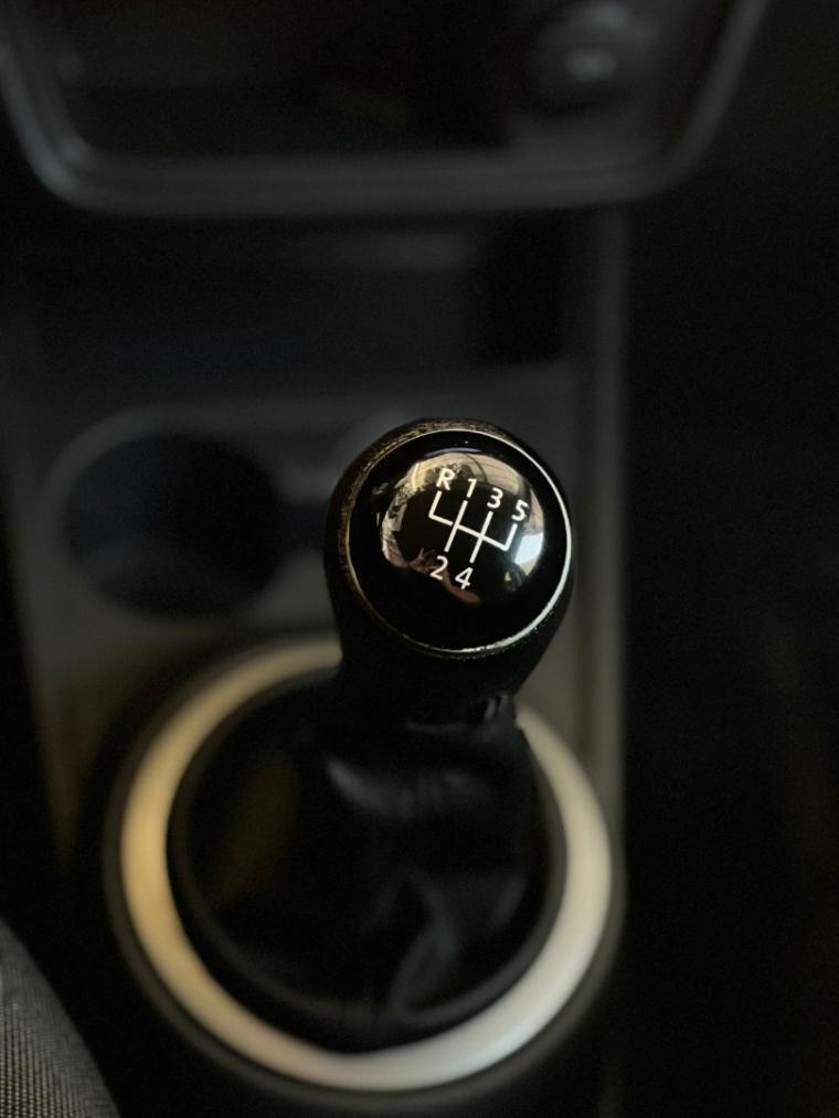 VOLKSWAGEN Saveiro - Foto