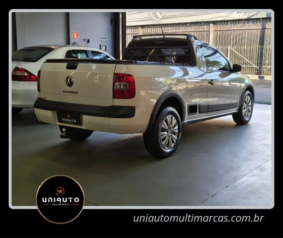 VOLKSWAGEN Saveiro - Foto