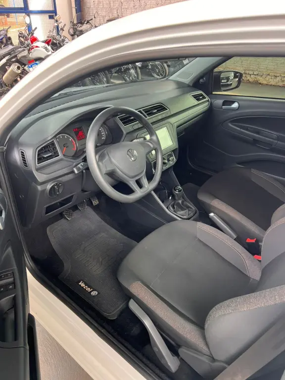 VOLKSWAGEN Saveiro - Foto