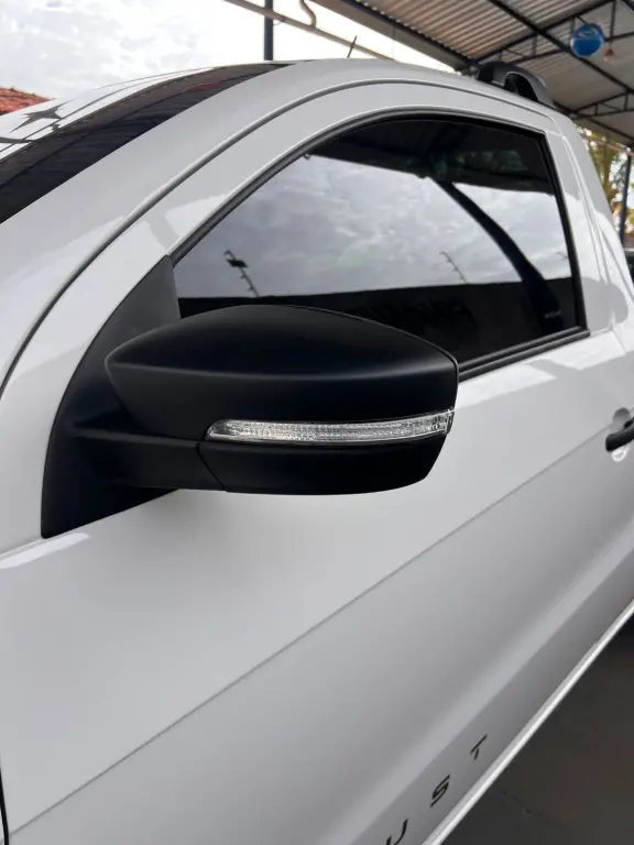 VOLKSWAGEN Saveiro - Foto