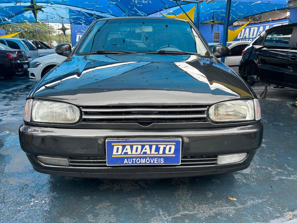 VOLKSWAGEN Saveiro - Foto