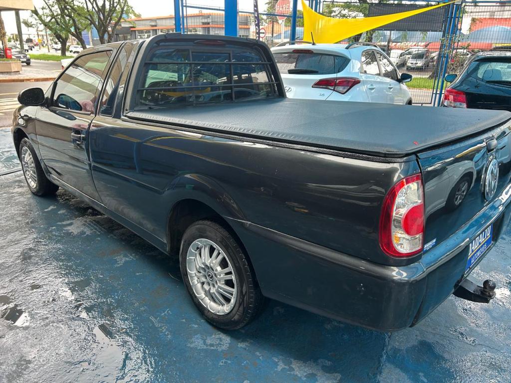 VOLKSWAGEN Saveiro - Foto