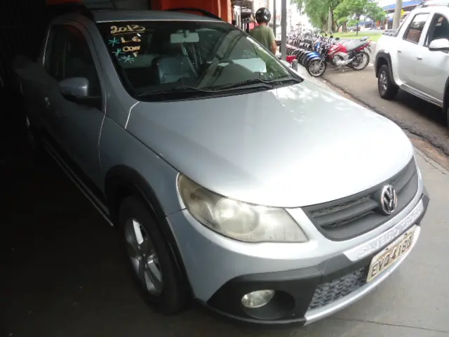 VOLKSWAGEN Saveiro - Foto
