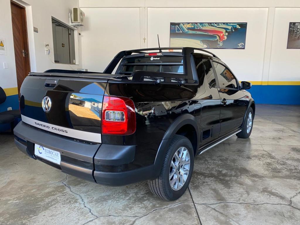 VOLKSWAGEN Saveiro - Foto