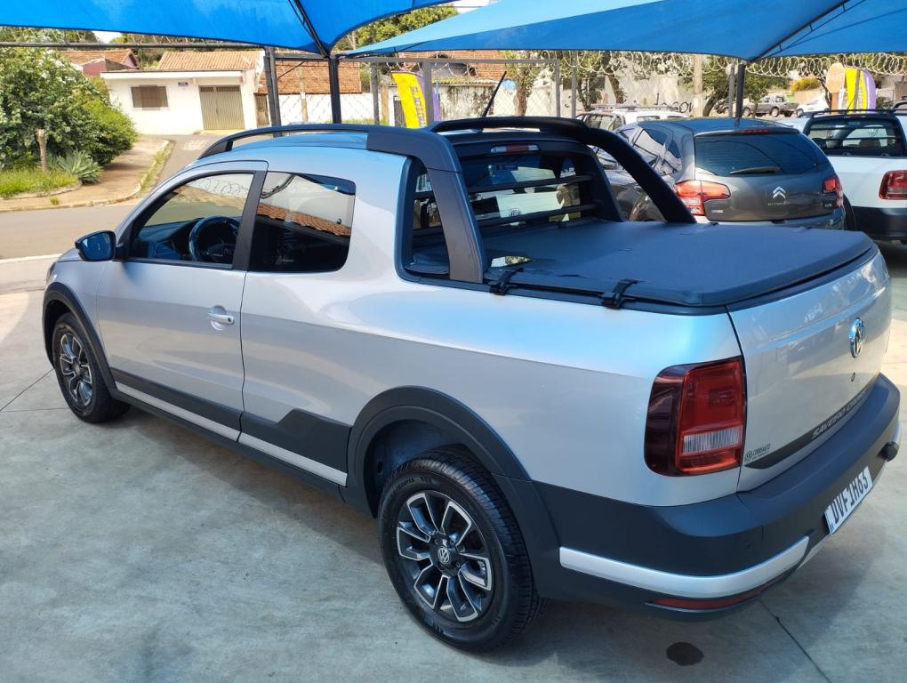 VOLKSWAGEN Saveiro - Foto