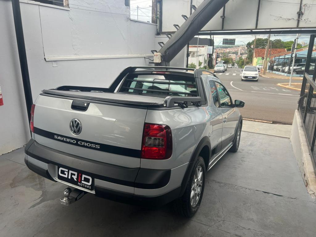 VOLKSWAGEN Saveiro - Foto