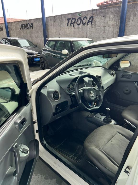 VOLKSWAGEN Saveiro - Foto
