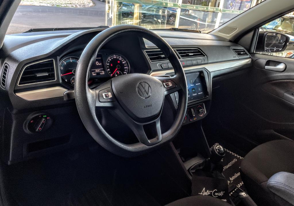 VOLKSWAGEN Saveiro - Foto