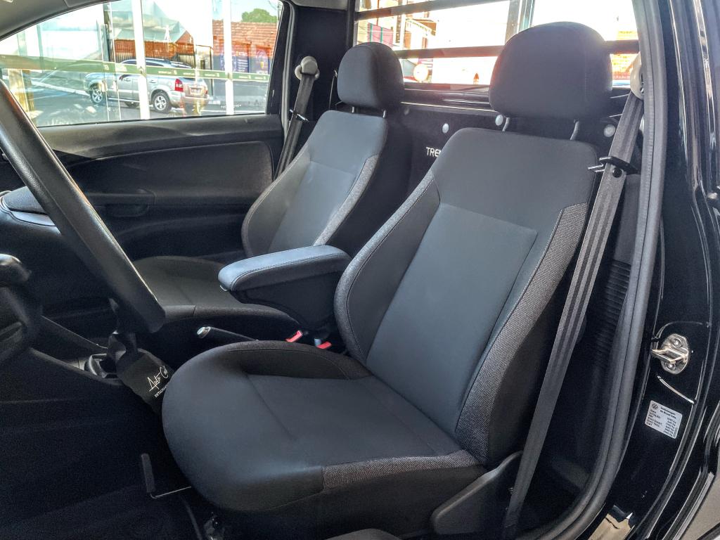 VOLKSWAGEN Saveiro - Foto