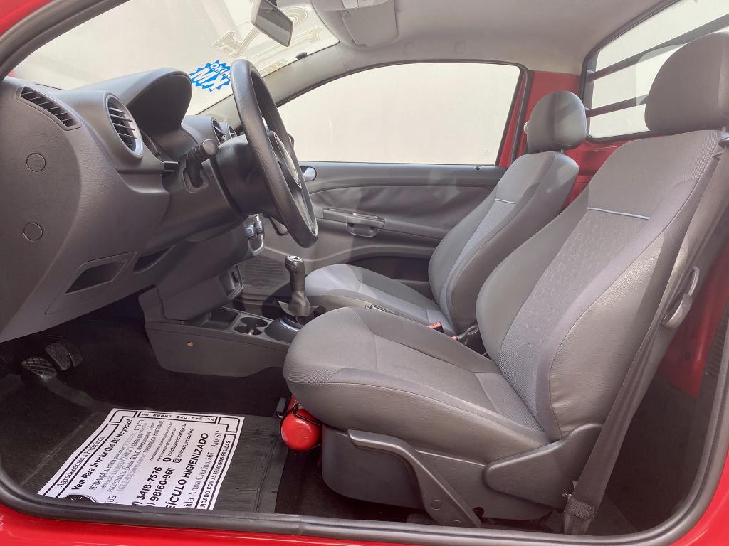 VOLKSWAGEN Saveiro - Foto