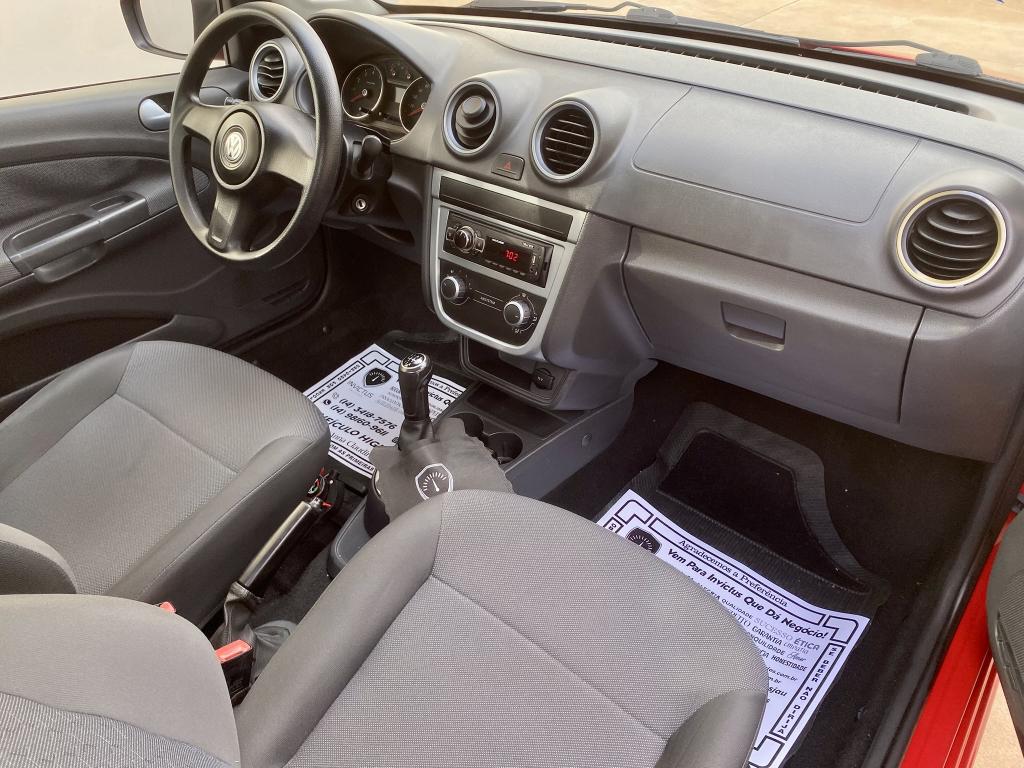 VOLKSWAGEN Saveiro - Foto