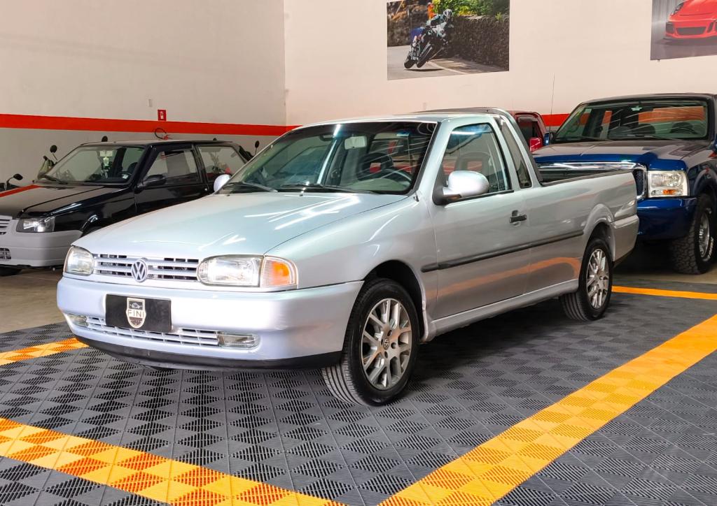 VOLKSWAGEN Saveiro - Foto