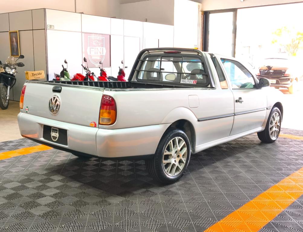 VOLKSWAGEN Saveiro - Foto