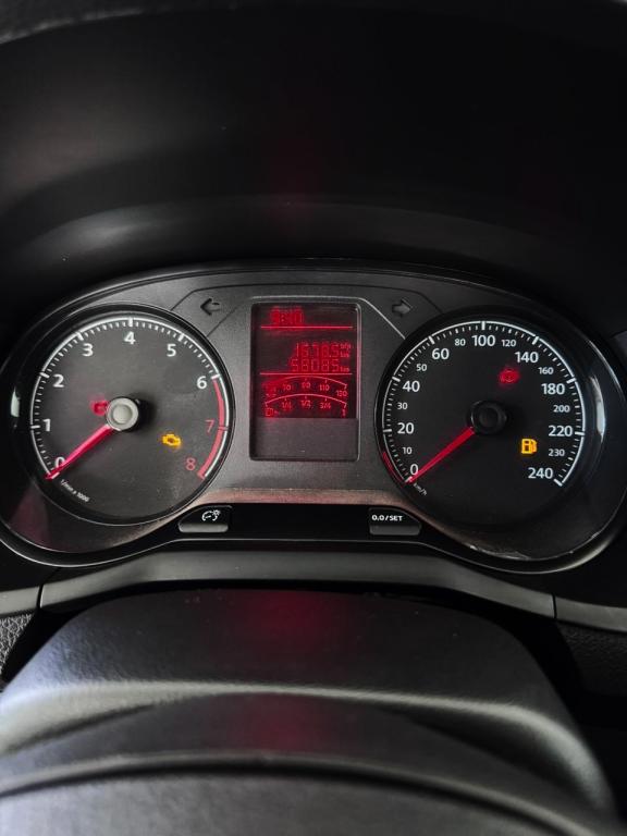 VOLKSWAGEN Saveiro - Foto