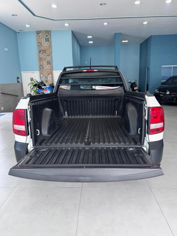 VOLKSWAGEN Saveiro - Foto