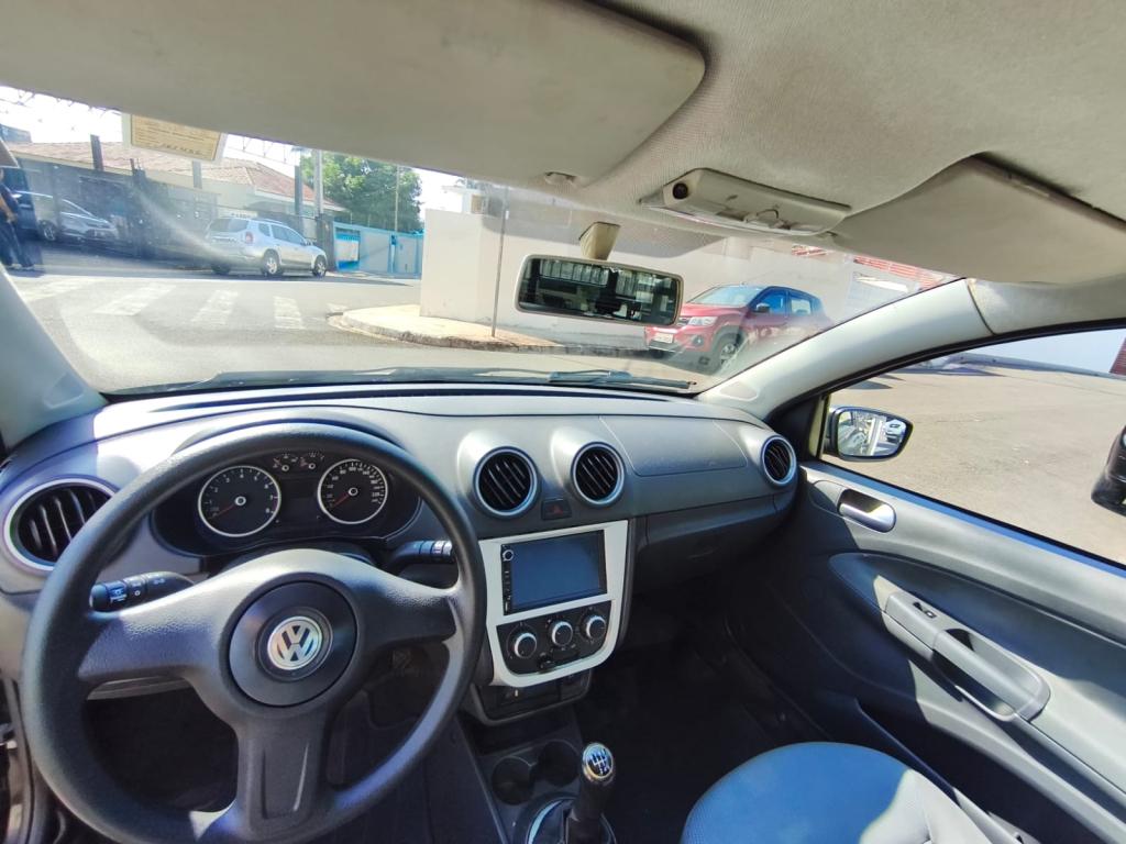 VOLKSWAGEN Saveiro - Foto