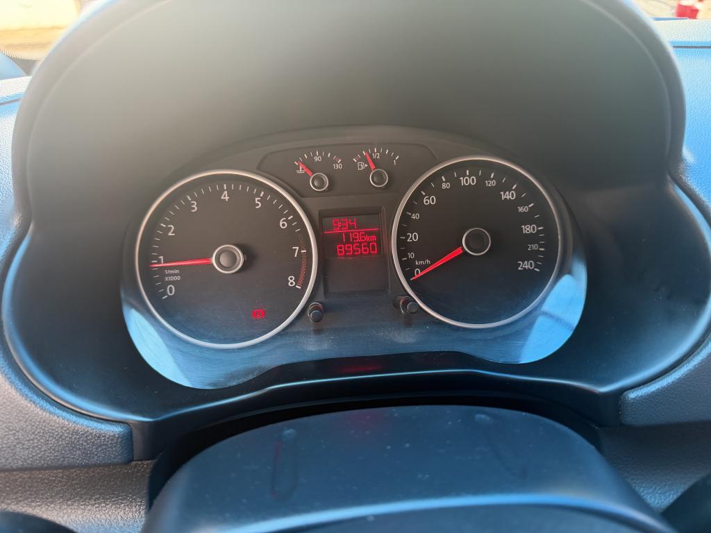 VOLKSWAGEN Saveiro - Foto