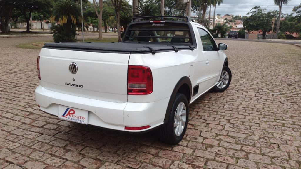 VOLKSWAGEN Saveiro - Foto