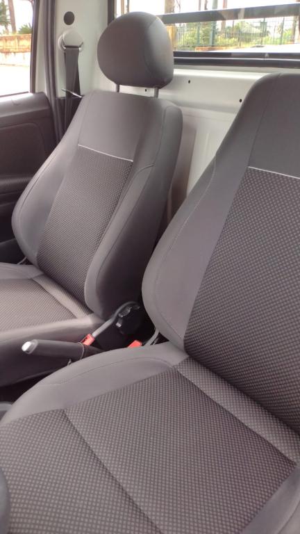 VOLKSWAGEN Saveiro - Foto