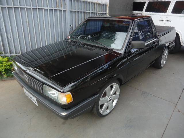 VOLKSWAGEN Saveiro - Foto