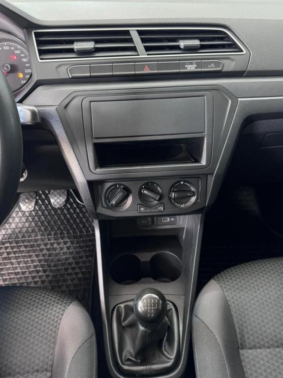 VOLKSWAGEN Saveiro - Foto