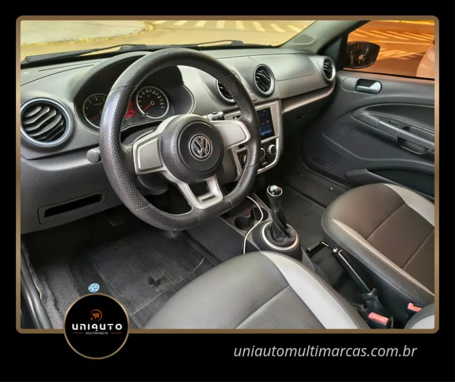 VOLKSWAGEN Saveiro - Foto