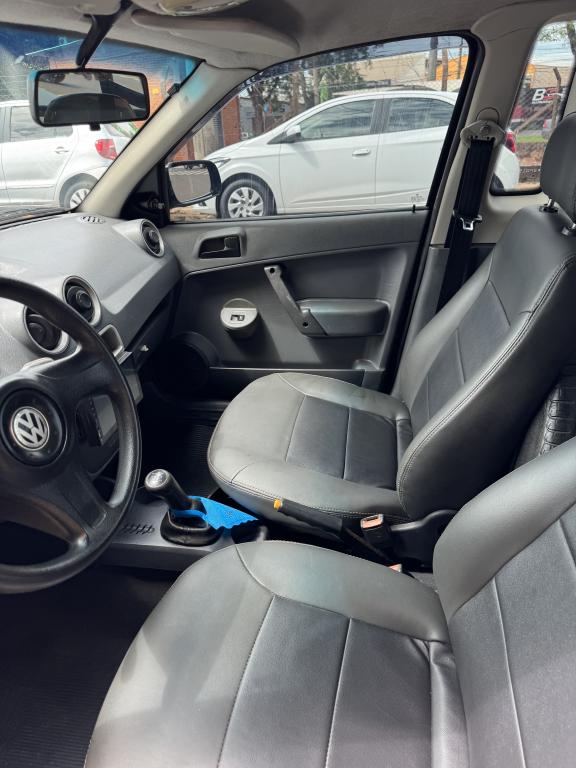 VOLKSWAGEN Saveiro - Foto