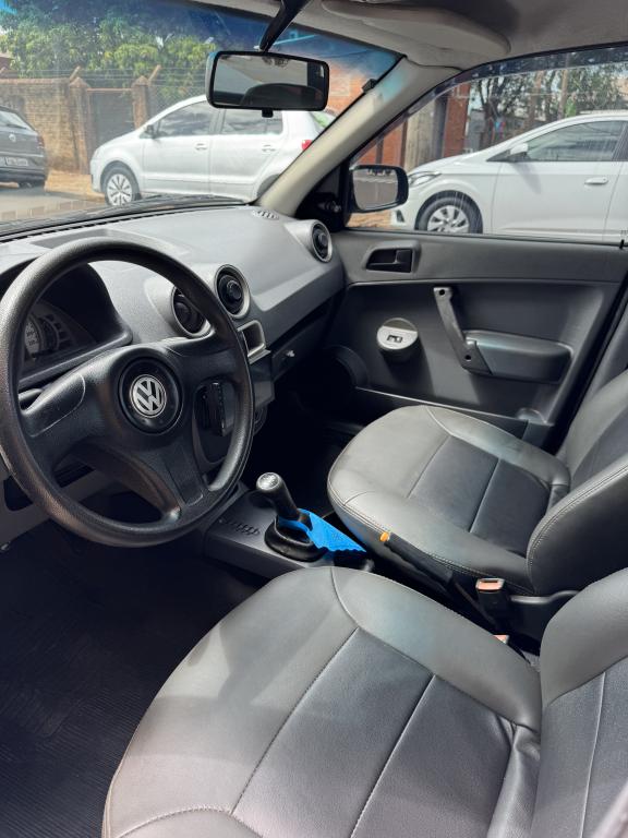 VOLKSWAGEN Saveiro - Foto