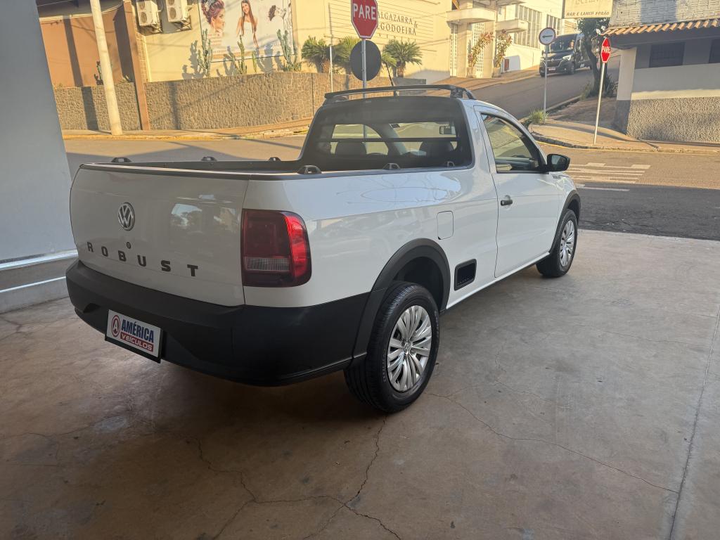 VOLKSWAGEN Saveiro - Foto