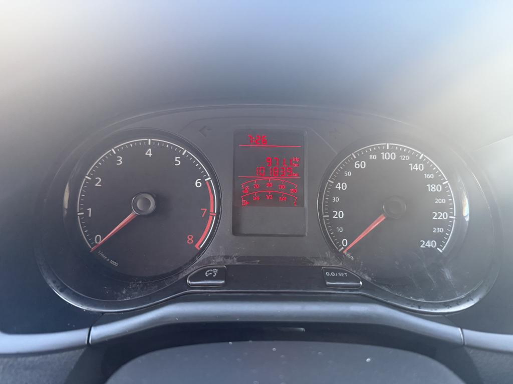 VOLKSWAGEN Saveiro - Foto