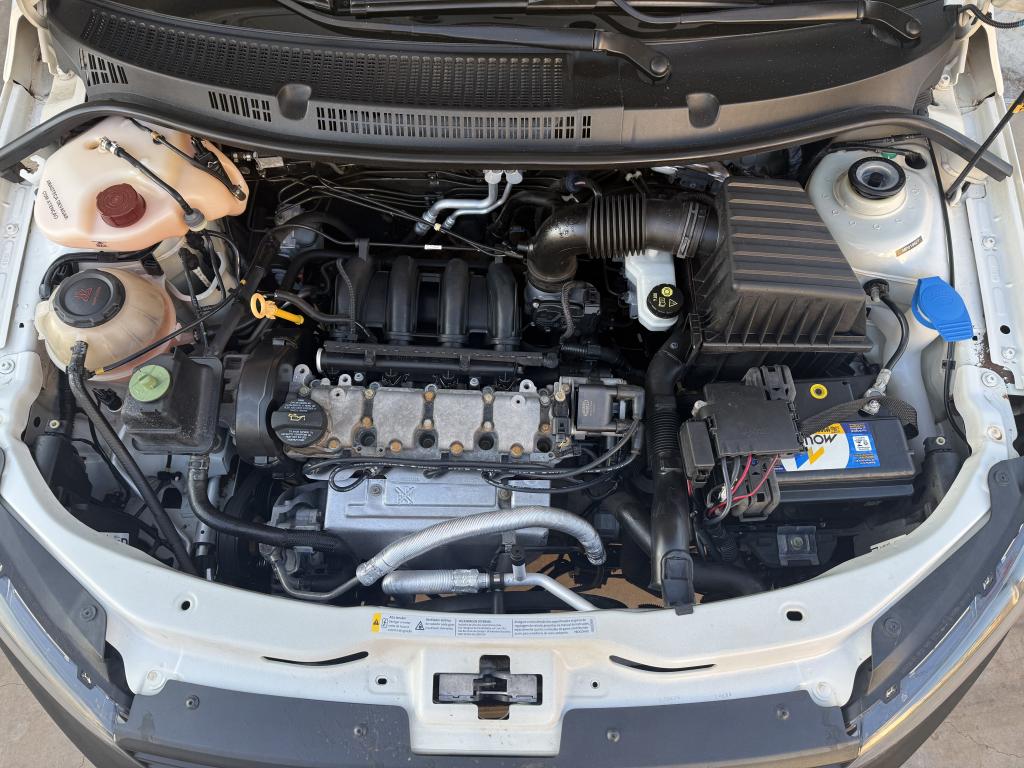 VOLKSWAGEN Saveiro - Foto